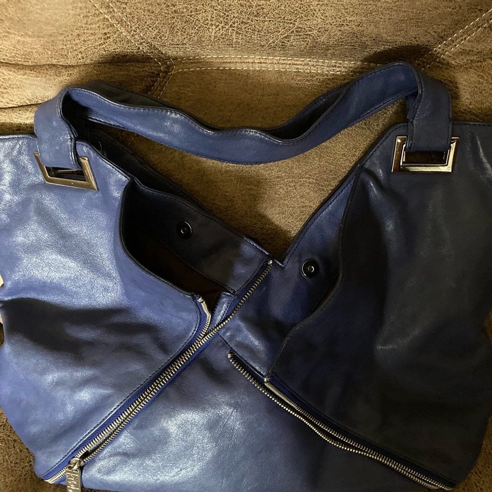 Brand new never used large navy leather Kooba purse vintage - Picture 7 of 8